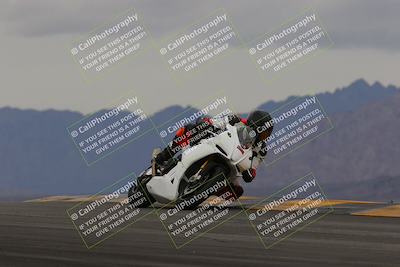 media/Jan-15-2023-SoCal Trackdays (Sun) [[c1237a034a]]/Turn 9 (2pm)/
